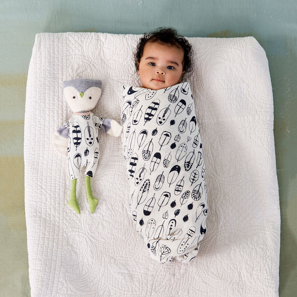 Feathers Swaddle Matching Outfit Bundle