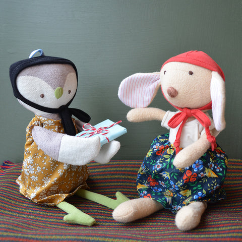 Hazel Village Craft Society, How to Make Your Own Books with Kids