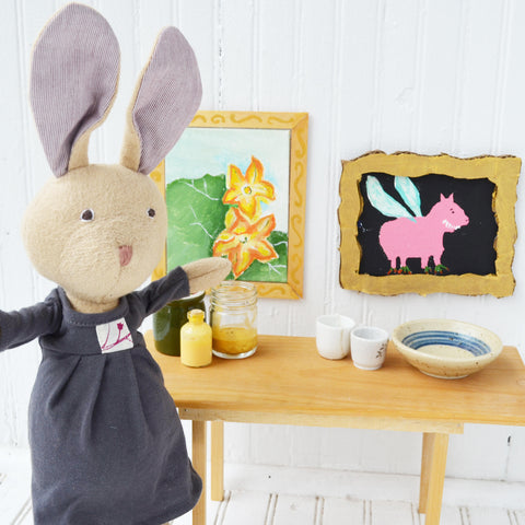 Juliette Rabbit with doll picture frames